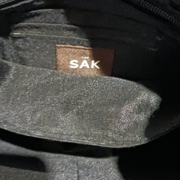 The Sak Women's Black Woven Shoulder Bag - Picture 3 of 5